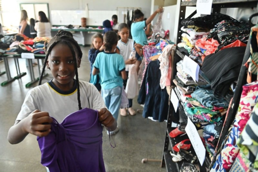 Escola de Barra Mansa transforma recicláveis em moeda e incentiva consumo consciente
