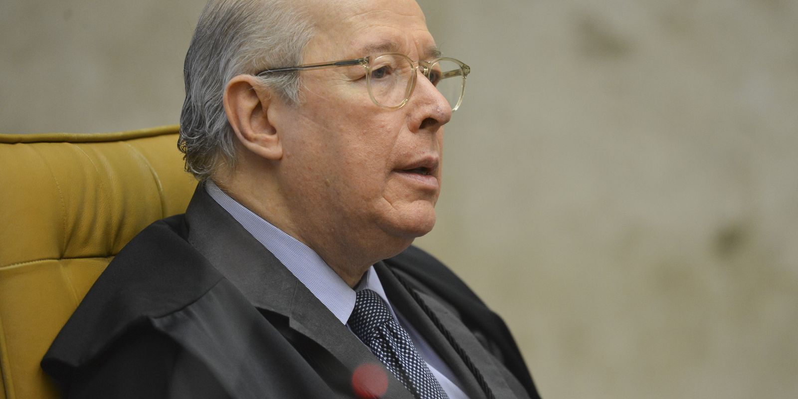 Celso de Mello critica Senado após rejeição de Messias ao STF