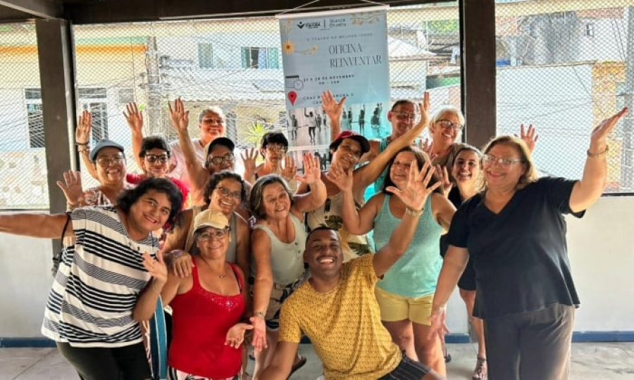 Angra promove oficina de teatro para idosos em unidades do CRAS